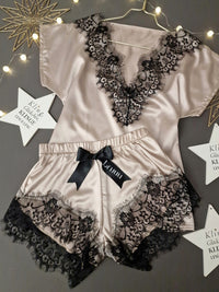 Beige kimono set