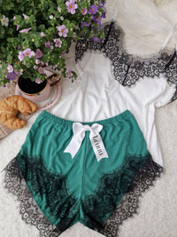 White Green short