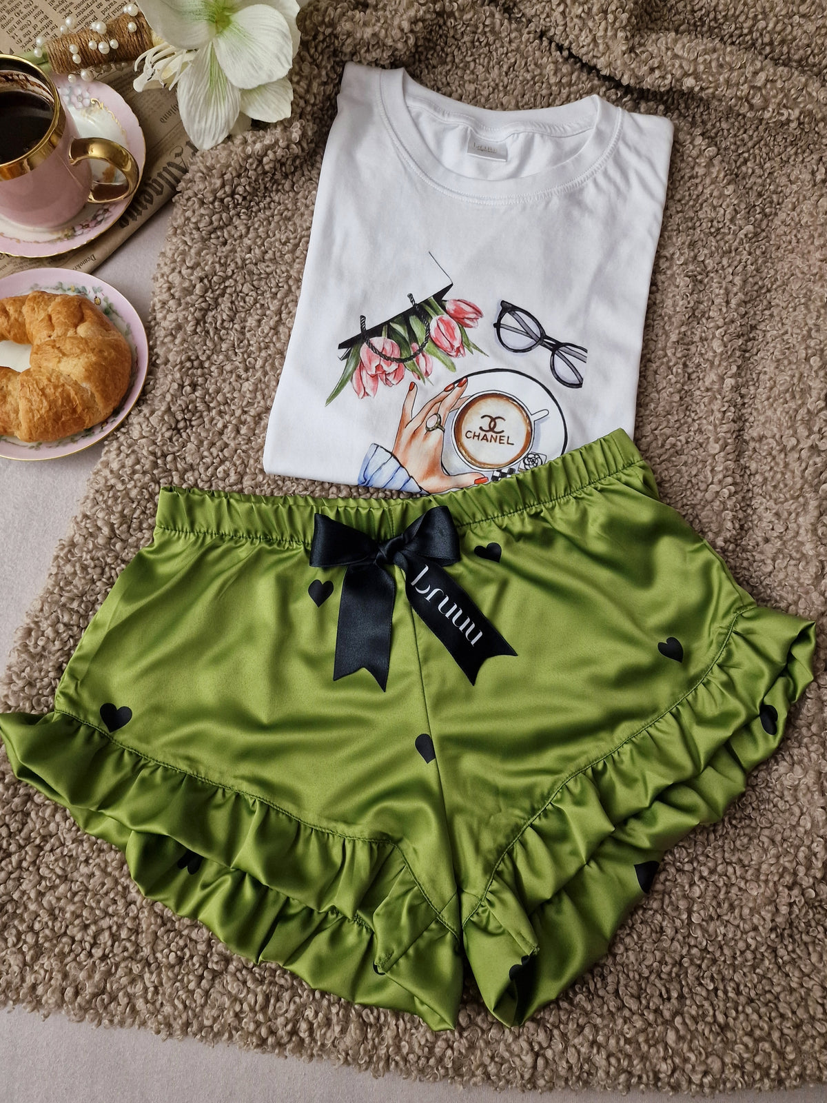 Green & White set 1